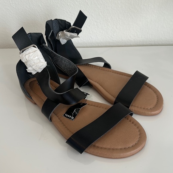 NWT Torrid Crisscross Gladiator Sandal - Picture 1 of 10